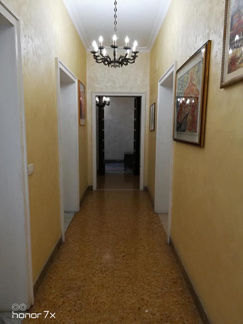 Hotel C'Entro Reggio di Calabria Luaran gambar